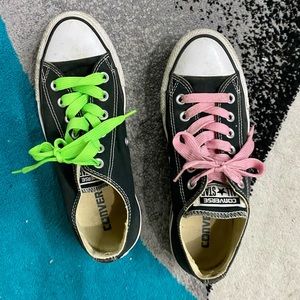 Black Lo-Top Platform Converse